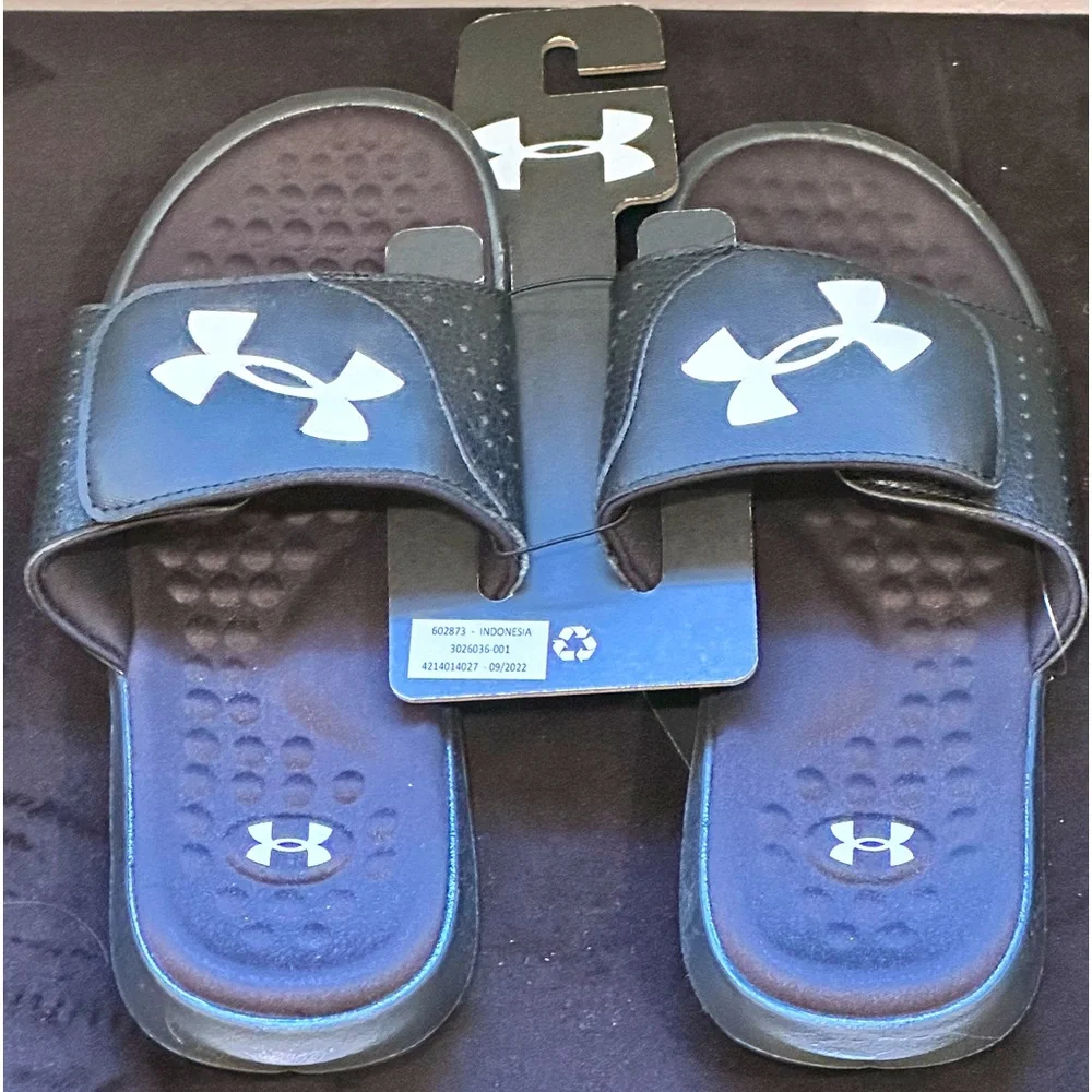 NEW Under Armour Youth Slides (Black / White)